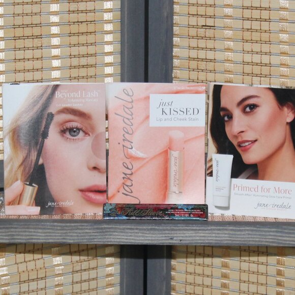 Stellar Ipsy Makeup Bag - Picture 3 of 4